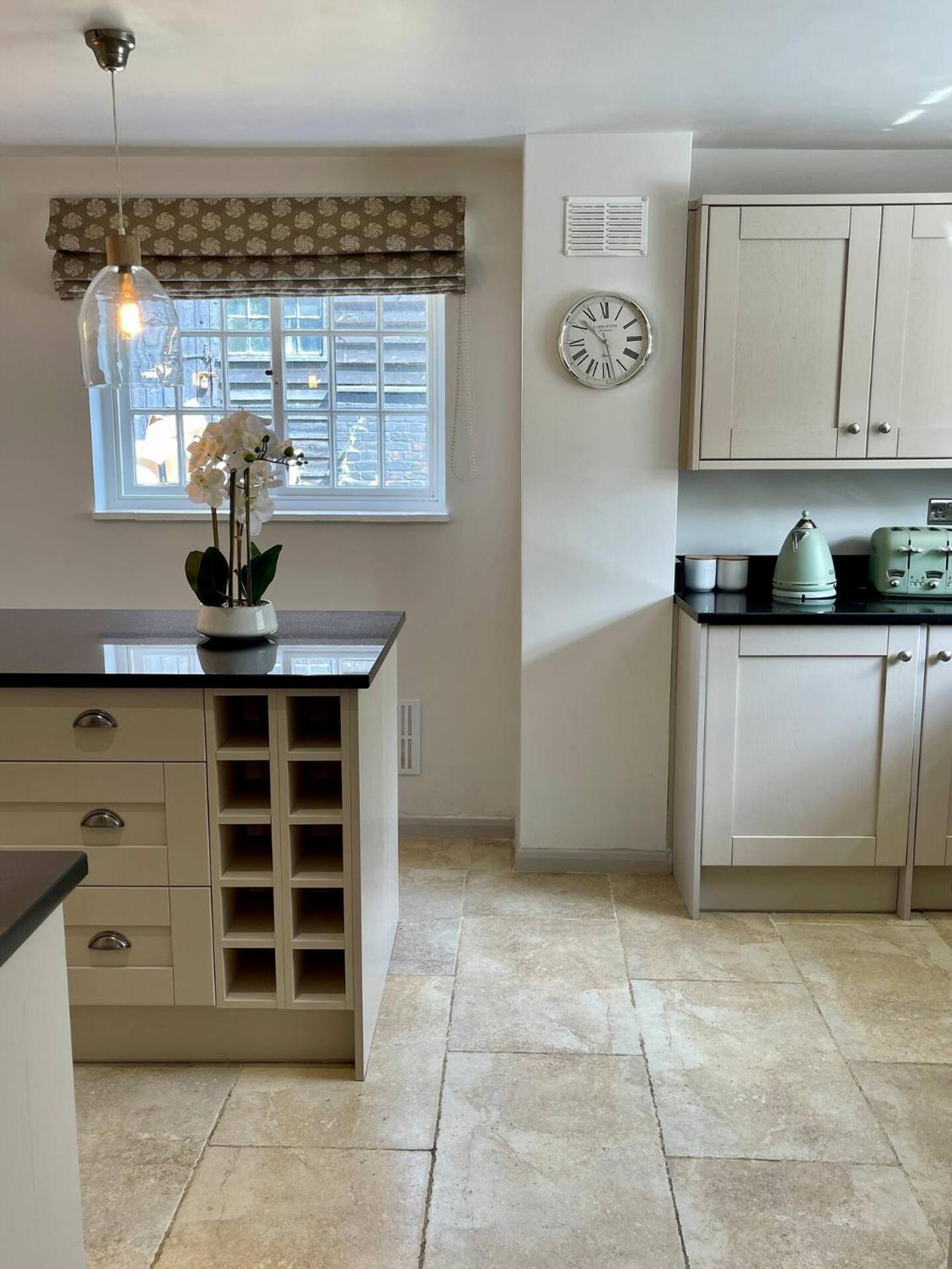 Elegant Oak Beamed House In Pretty Village - Cambridge Homehost Buckden  外观 照片