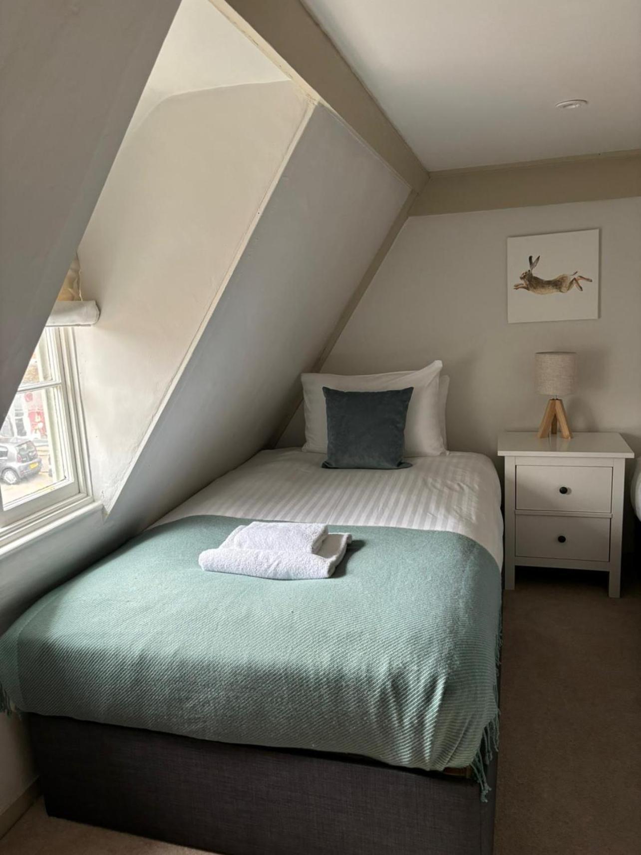 Elegant Oak Beamed House In Pretty Village - Cambridge Homehost Buckden  外观 照片